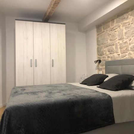 Apartman Blue Moon Split- Free Parking Екстериор снимка
