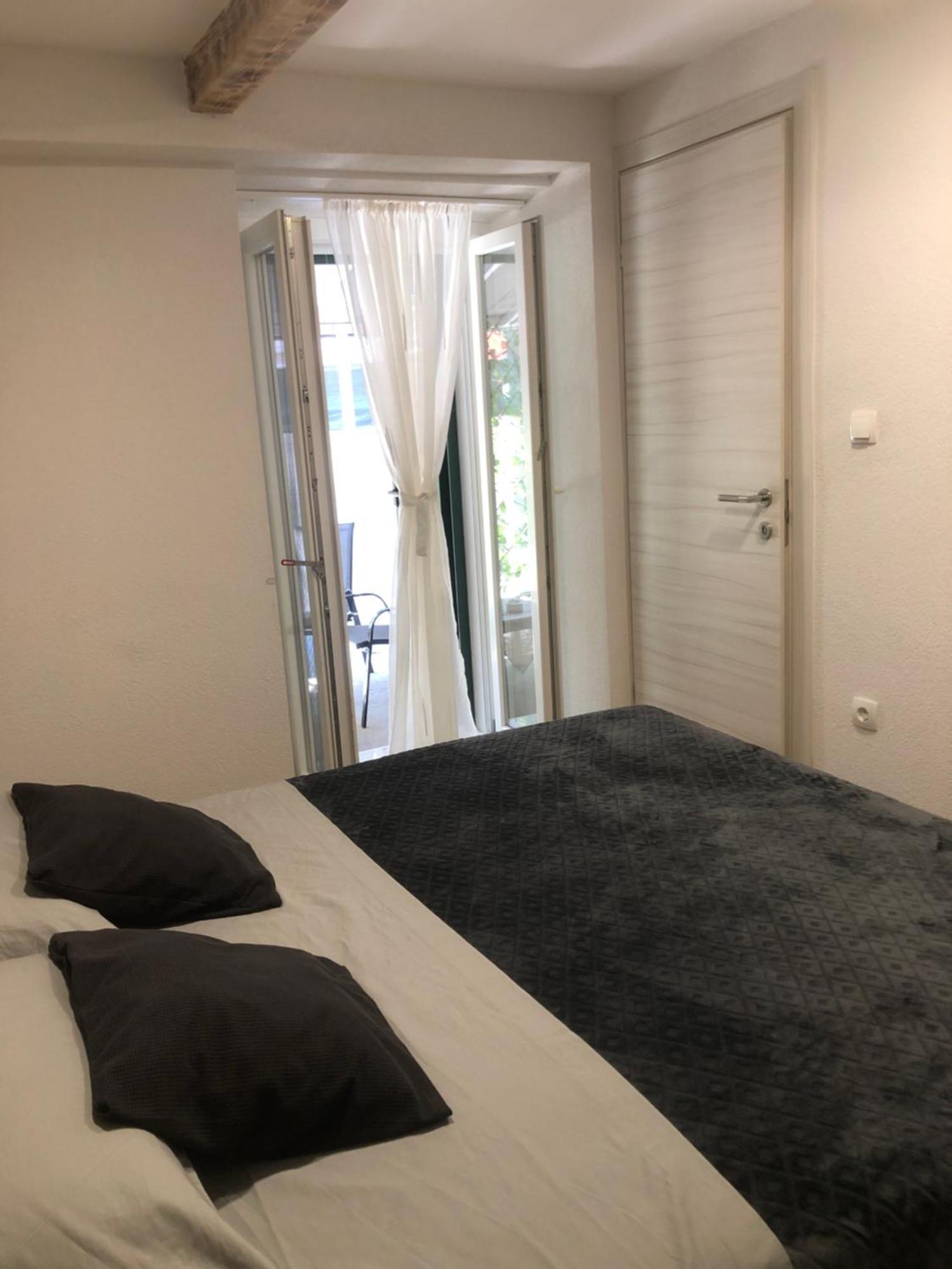 Apartman Blue Moon Split- Free Parking Екстериор снимка